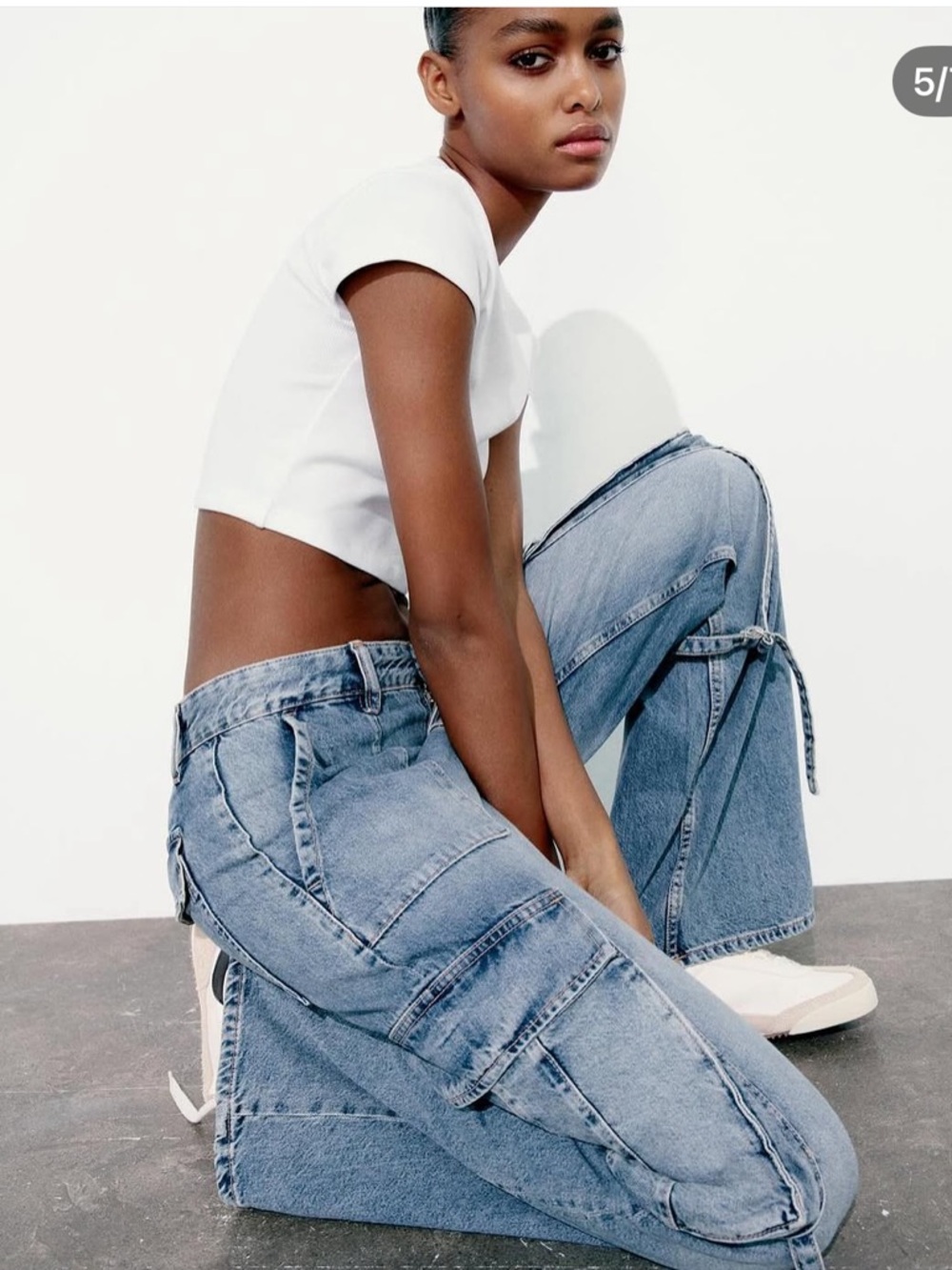 ZARA✨Cargo Jeans U.S. Women’s 6 Baggy Low Waisted Pockets Med Blue - Picture 2 of 16